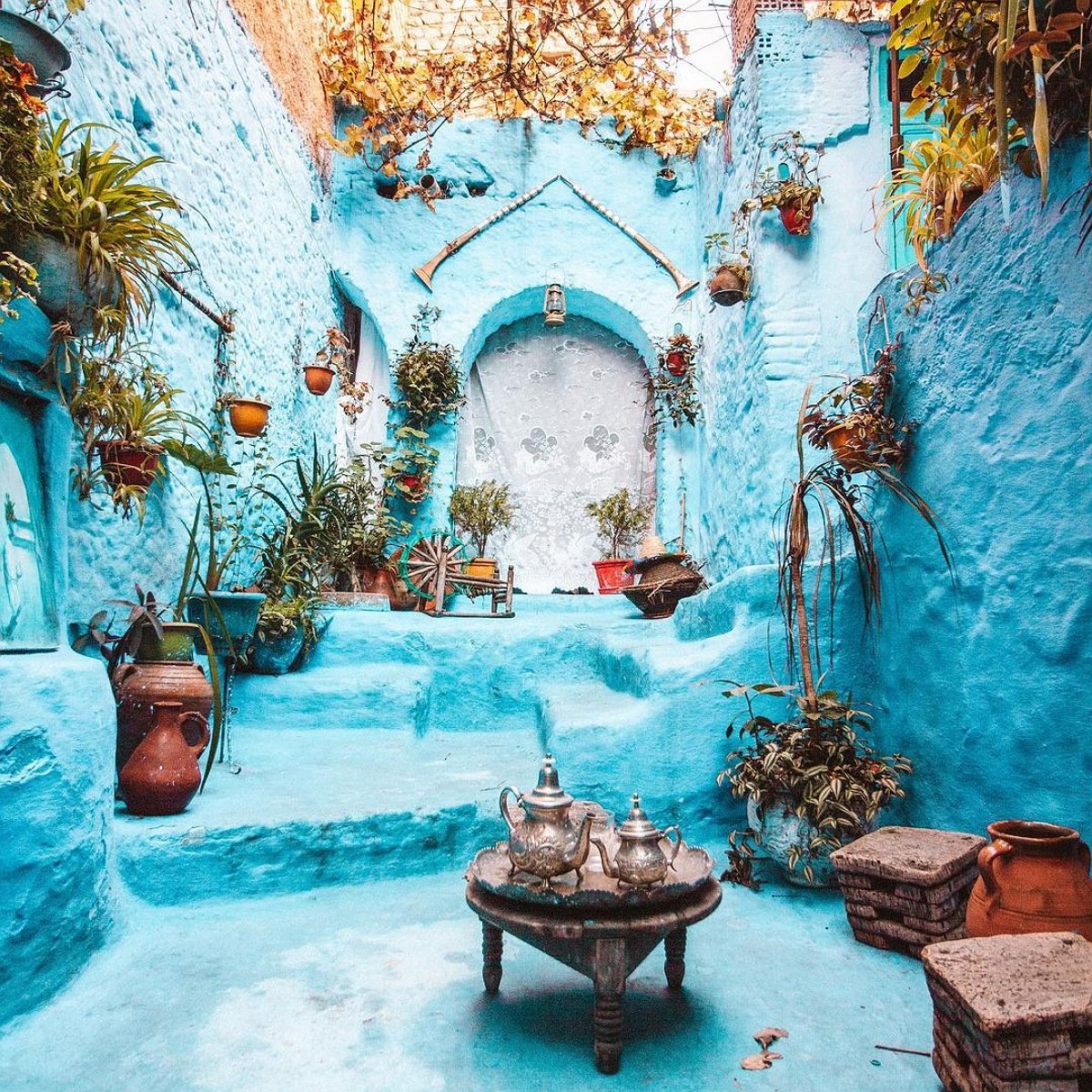 4 days tour from marrakech to chefchaouen via sahara desert