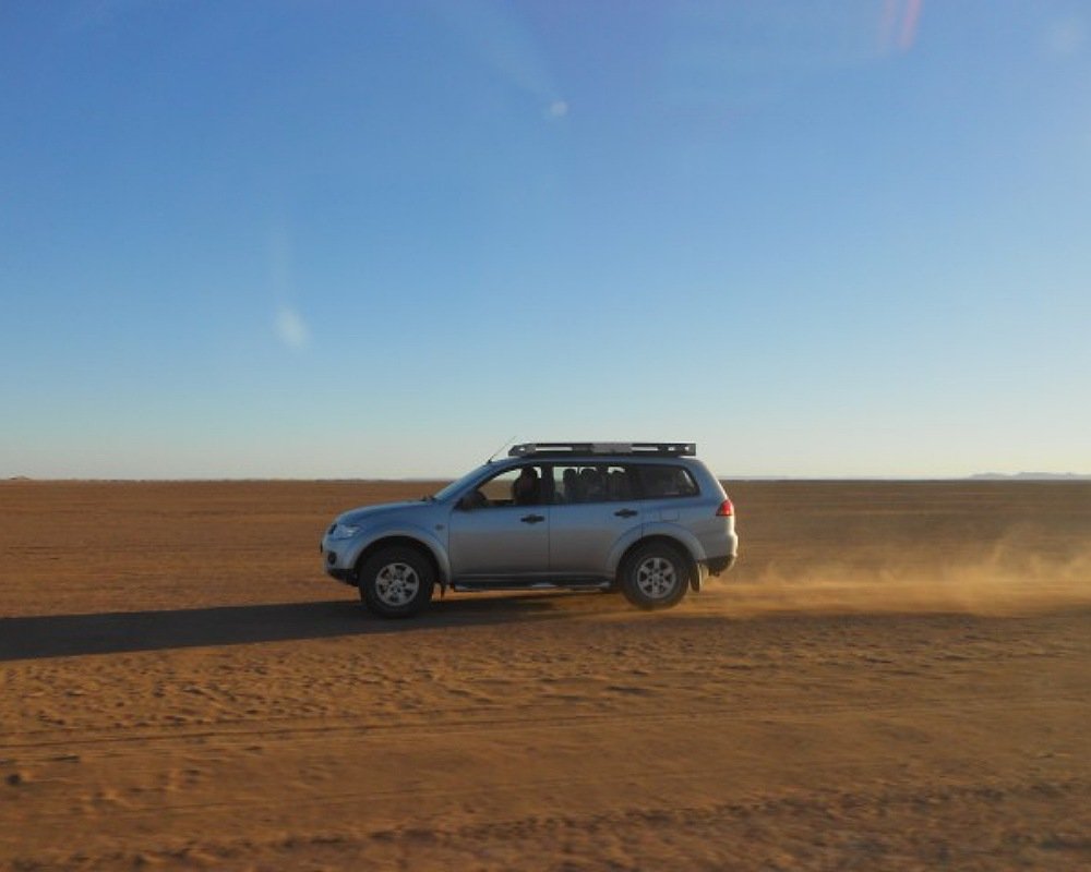 Morocco-4×4-with-driver hire a car with driver in Morocco