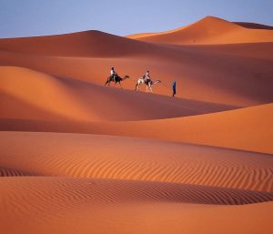 camel trek from marrakech to fes